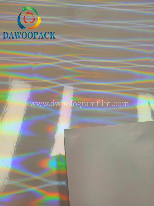 transparent holographic film laminate paperboard.jpg
